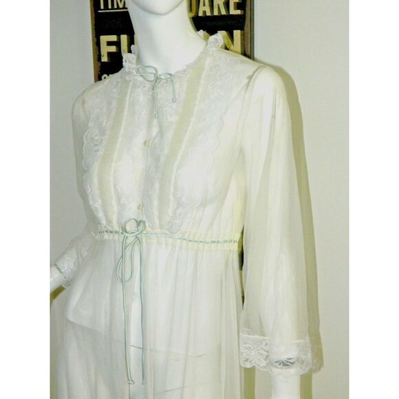 Miss Elaine Robe White Sheer‎ Blue Drawstring  Lace  Neck Ruffle Peignoir Small - Picture 5 of 13